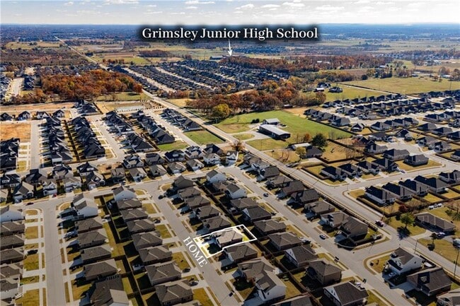 Photo - 2061 Periwinkle Pl