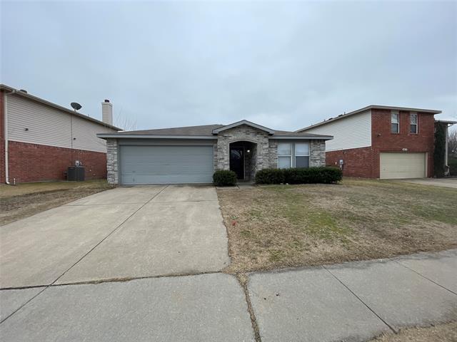 Building Photo - 4611 Wedgewood Dr