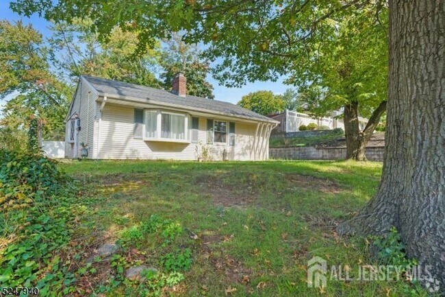 Building Photo - 67 Woodland Ave Rental