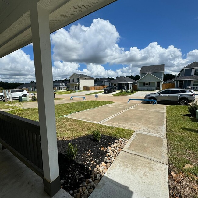 16750 N Marie Vlg Dr