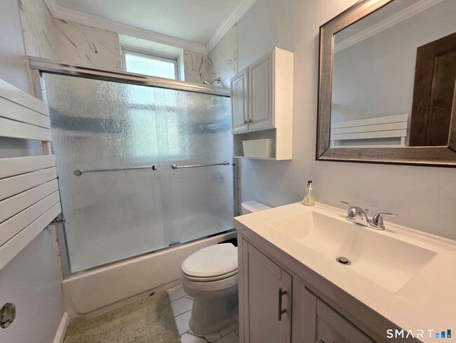 Photo - 548 Orange St Unit 304