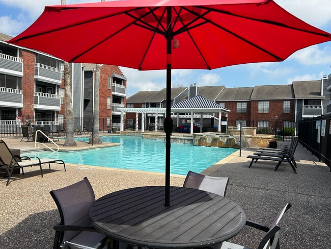 Building Photo - Chandler's Mill Rental