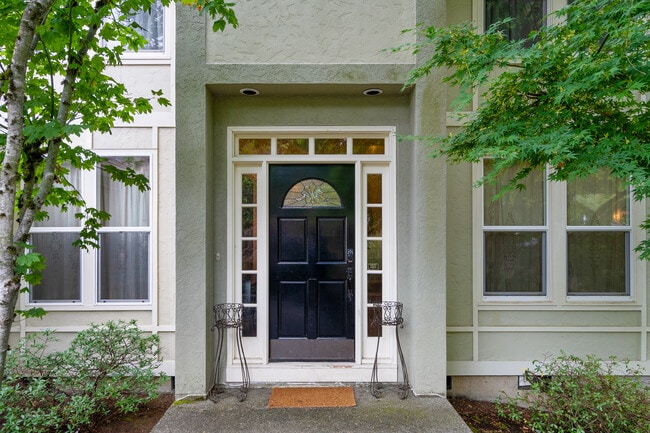 Photo - 4972 Hampton Ct