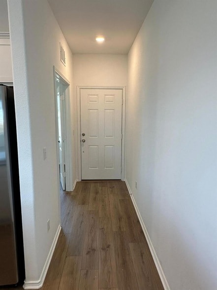 Photo - 425 Salt Springs Rd