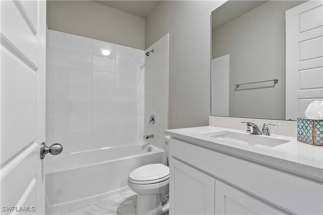 Photo - 16420 Seven Lks Ave