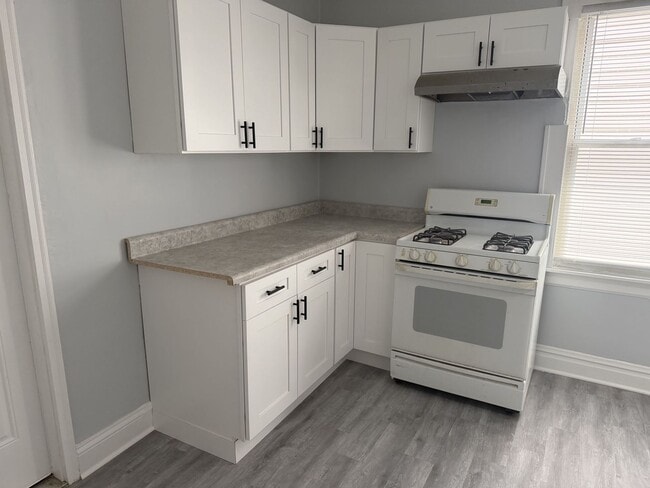Photo - 8531 S Burley Ave Unit 8531 S Burley Ave Apt 2R