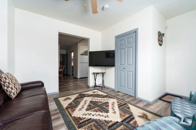 Photo - 708 Mills St Unit 1