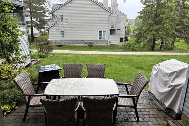 Photo - 146 Settlers Way Unit 32