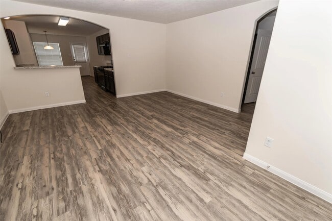 Photo - 2519 Montecito Ln
