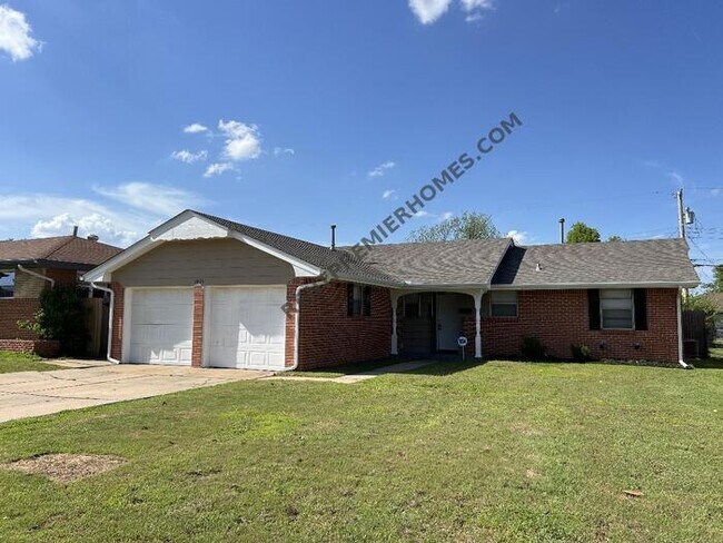 Photo - 2621 SW 55th St