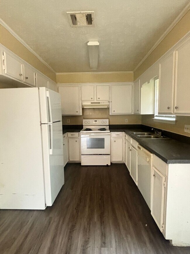 Photo - 2452 Oak Grove Ln