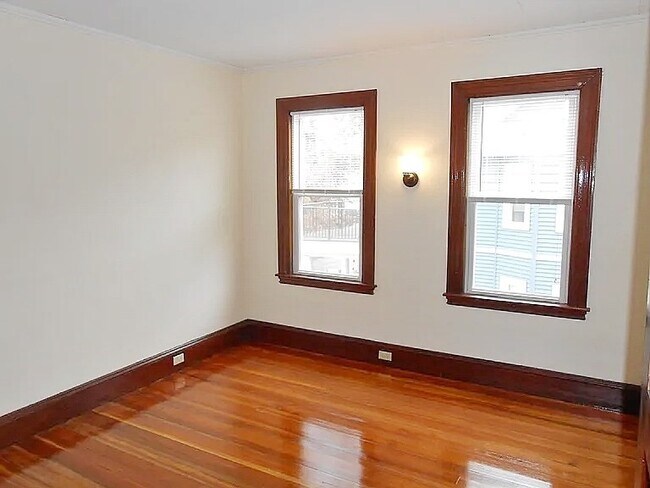 Photo - 42 Bradford St Unit 3