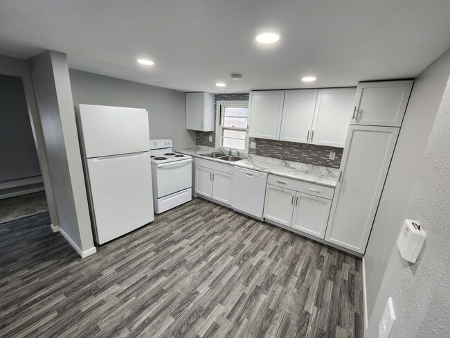 Photo - 1 Bed 1 Bath