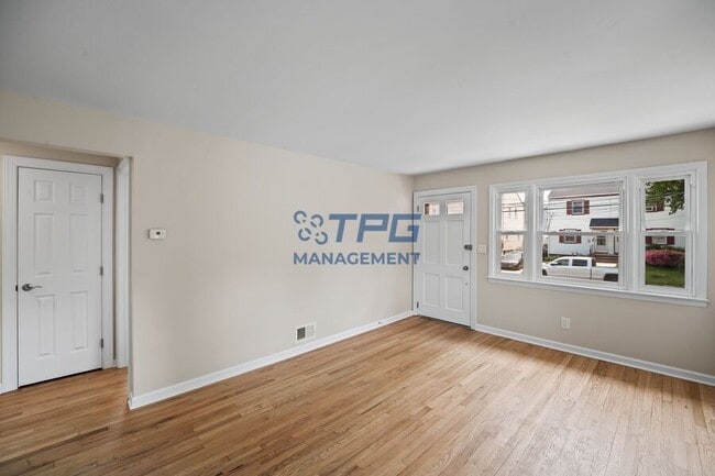 Photo - 813 Union St