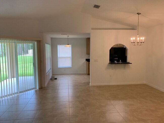 Photo - 36 Renshaw Dr Casa