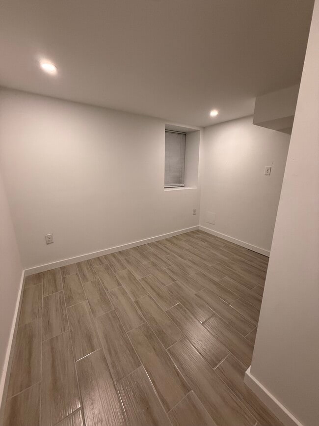 Photo - 3340 Potter St Unit 1