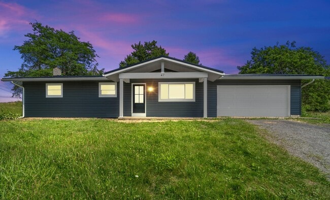 Building Photo - 47 Allan Dr Rental