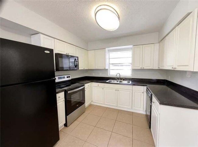 Photo - 8318 Chenille Dr