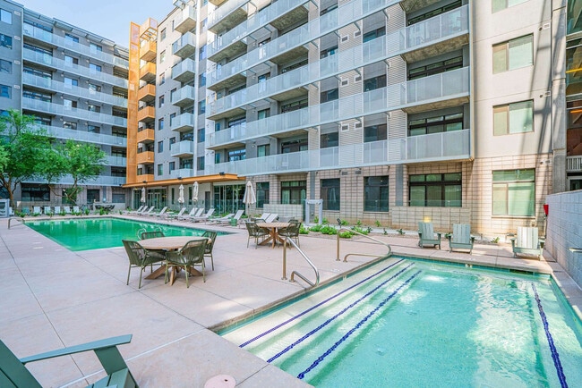 Photo - 810 N 4th St Unit ID1263034P