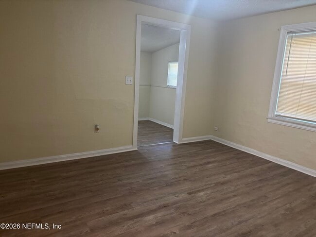 Photo - 8820 5th Ave