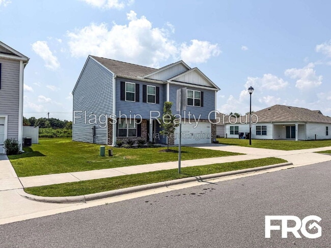 Photo - 302 Ivory Ln