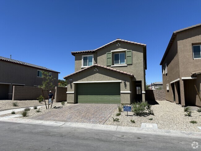 Building Photo - 10403 Luna Mezzo St Rental