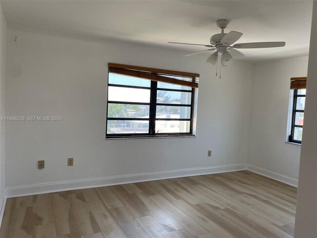 Photo - 7626 Byron Ave Unit 6