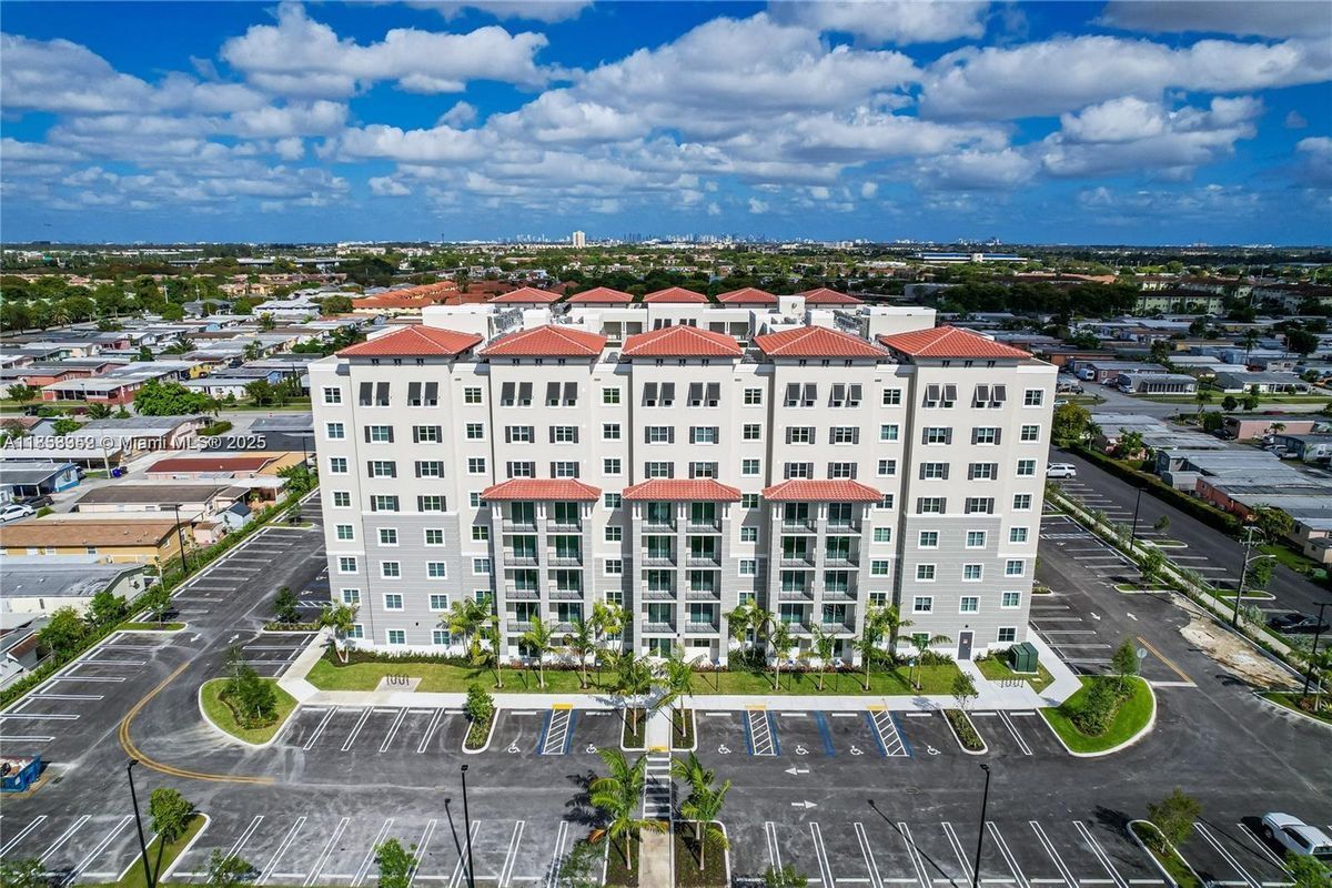 Photo - 400 NW 112th Ave Apartamento