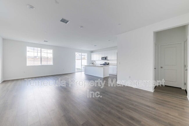 Photo - 29243 Victoria Bch Blvd