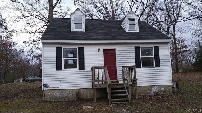 Photo - Spacious 3 Bedroom, 1 Bathroom House on quiet street