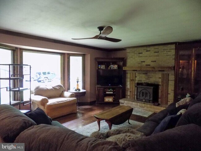 Photo - 1 Fillmore Dr