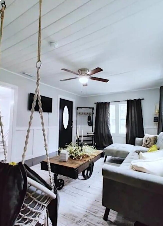 Photo - 203 Sunnyland Ext
