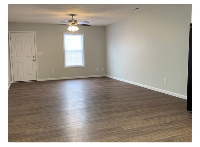 Photo - 148 School Side Dr Unit 148 B Schoolside Drive