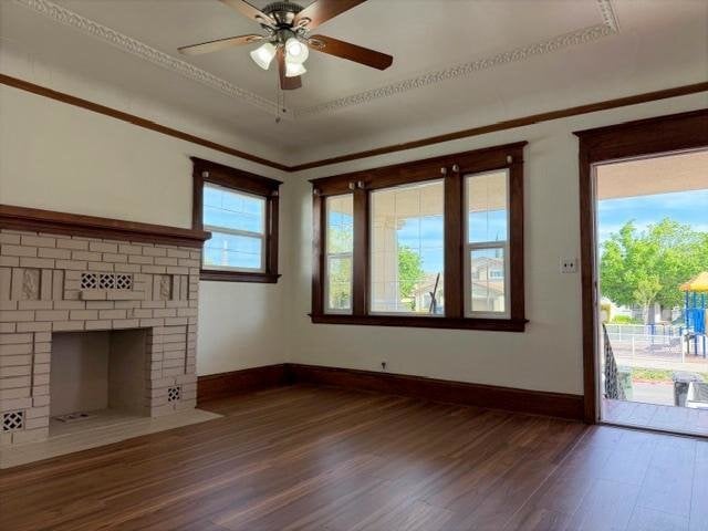 Photo - 229 W 8th St