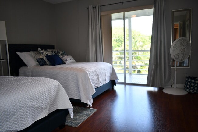 Photo - 2721 Garden Dr N Unit 202