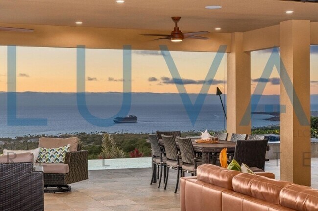 Photo - 4 bedroom 3.5 bathroom home with pool