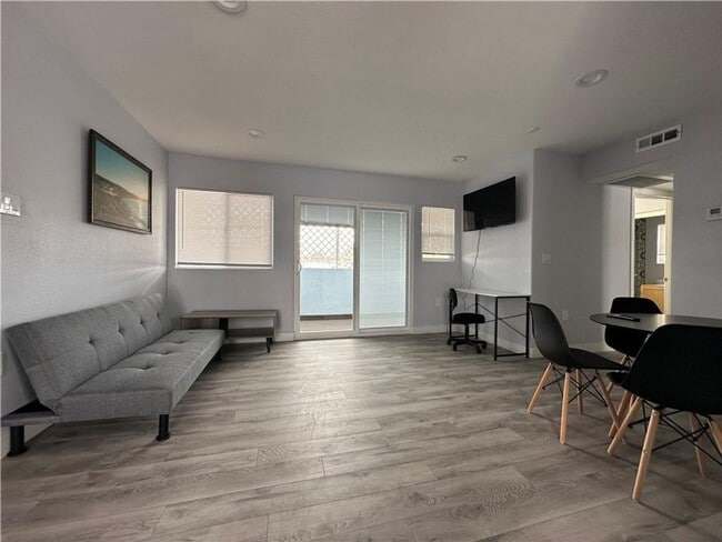 Building Photo - Move-In Ready Rental – Utilities Included