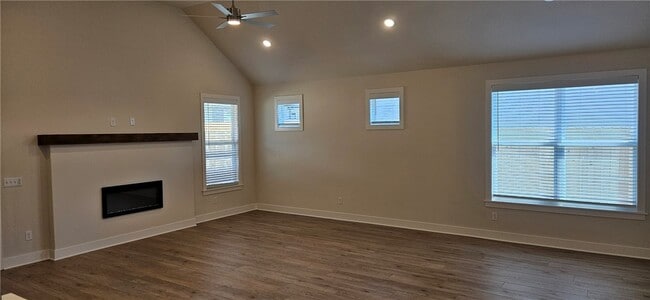 Photo - 488 S Calico Ave