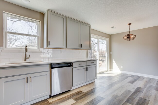 Photo - 6141 N Judson Dr