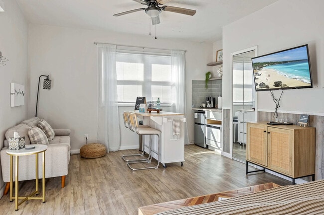 Photo - 105 NE 3rd St Unit ID1044486P