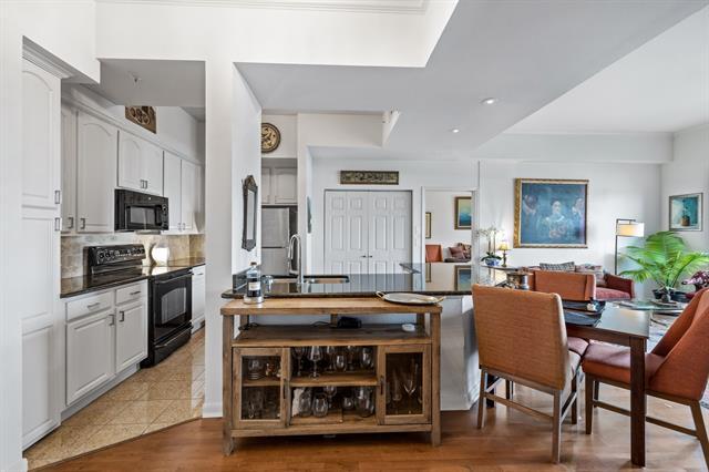 Photo - 3225 Turtle Creek Blvd Blvd Unit 820