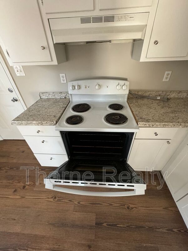 Photo - 1552 Fountain St