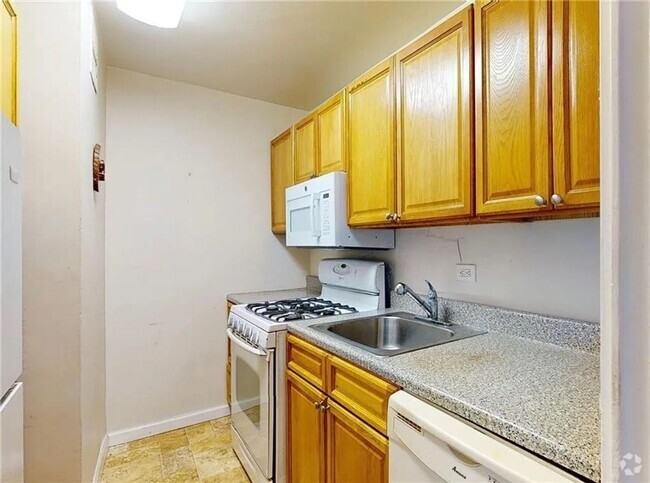 Building Photo - Beautiful 1 Bedroom 1 Bathroom  Available Unit 8H Rental