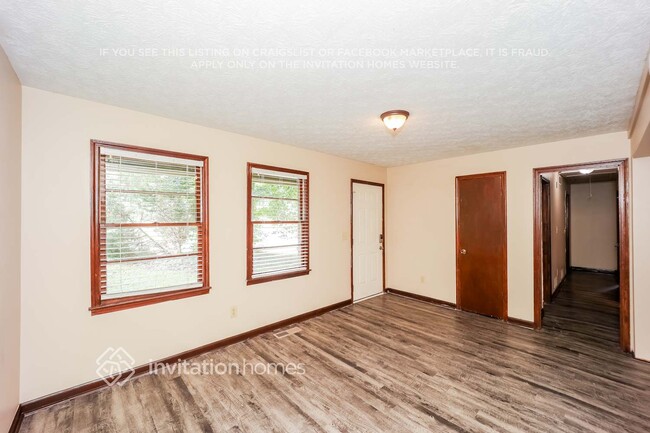 Photo - 7290 Hollyhock Dr