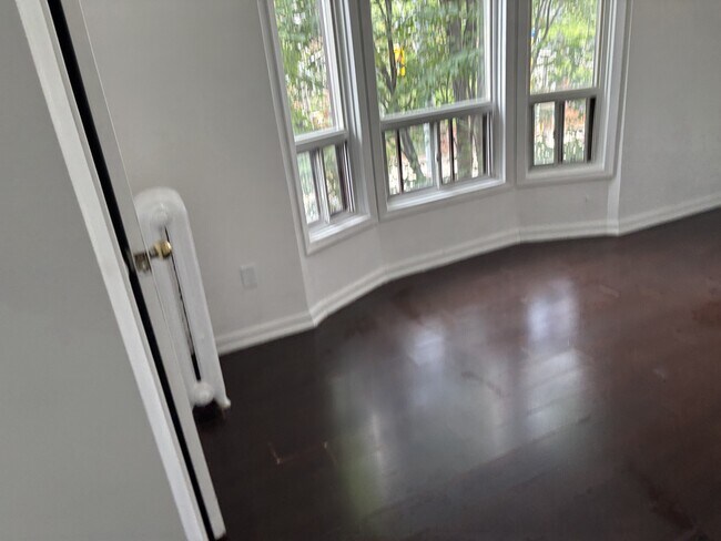 Photo - 124 Spencer Ave Unit 201