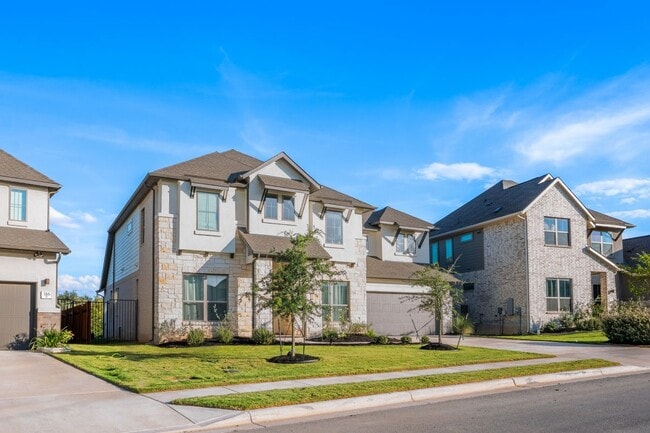 Photo - 312 Palatino Bend