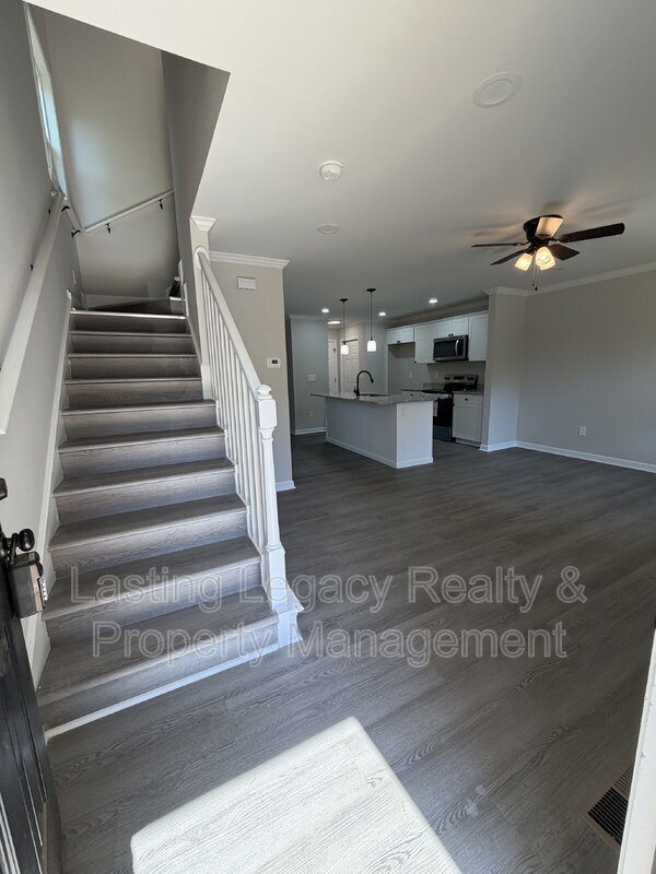 Photo - 2036 Harrison Ave