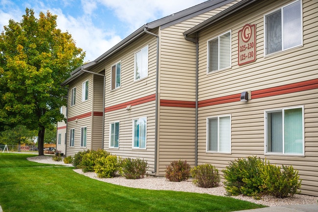 Photo - Brush Meadows