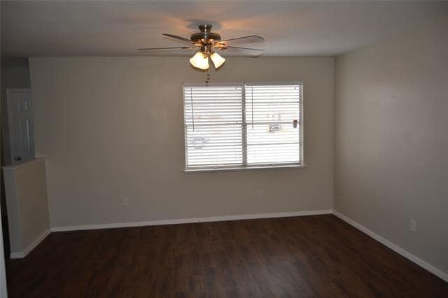 Photo - 7616 Parkwood Ln