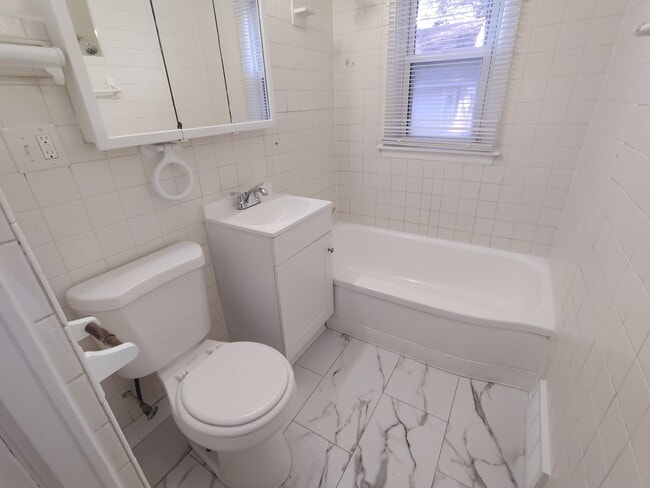 Photo - 2319 Huffman Blvd